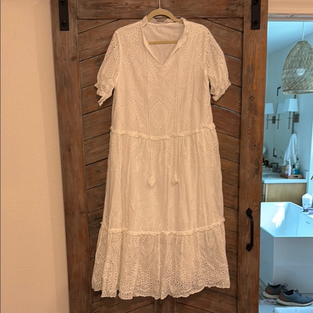 Elegant White Midi Dress